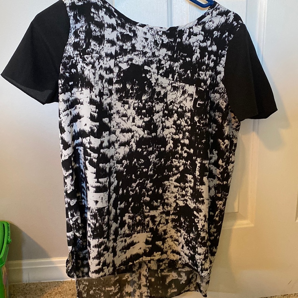 Cynthia rowley small black and white blouse